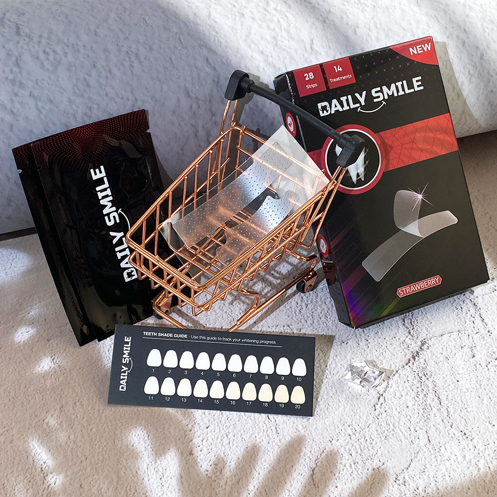 Daily Smile Tandenbleekstrips Aardbei met zakjes en kleurenkaart in een klein winkelwagentje