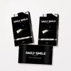 Daily Smile Tandenbleekstrips DUO, 2 doosjes Mint met een zakje strips, van bovenaf